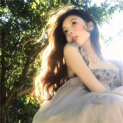顾盼生香