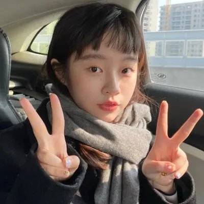 黑夜中的玻璃人偶
